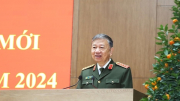 Bộ trưởng Tô Lâm thăm, chúc Tết cán bộ chiến sĩ Văn phòng Bộ Công an