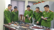 Công an thành phố Thanh Hoá thu hồi 41 khẩu súng các loại