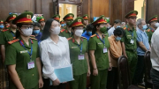 Những hình ảnh "nóng hổi" tại phiên khai mạc xét xử đại án Vạn Thịnh Phát