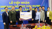 Eximbank trao tặng nhà lắp ghép cho 300 hộ nghèo huyện biên giới Kỳ Sơn