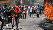 Thảm họa nhân đạo giữa vòng xoáy bạo lực ở Haiti