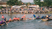 Hàng trăm vận động viên tranh tài tại giải đua ghe truyền thống trên sông Hương