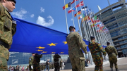 Toan tính của EU trong bài toán củng cố an ninh, quốc phòng