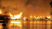 Vụ cháy nhà ven kênh Tàu Hủ: Hỗ trợ  270 triệu đồng, bố trí chỗ ở cho các hộ dân