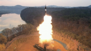 Triều Tiên tuyên bố phóng thành công tên lửa đạn đạo tầm trung thế hệ mới