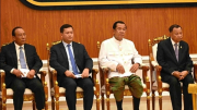 Chủ tịch Quốc hội Vương Đình Huệ chúc mừng Chủ tịch Thượng viện Campuchia