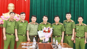 Khen thưởng các đơn vị bắt đối tượng truy nã nguy hiểm và phá vụ ma túy lớn ở Sơn La
