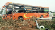 Khởi tố vụ tai nạn giao thông giữa 2 xe khách tại Gia Lai