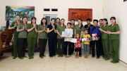 Những người mẹ đỡ đầu ở Công an Lạng Sơn