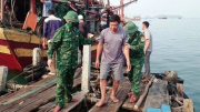 Phối hợp với Trung Quốc tìm kiếm 10 ngư dân Quảng Bình mất tích