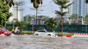 Hà Nội có 30 điểm ngập lụt do mưa lớn