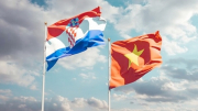 Lãnh đạo Việt Nam gửi điện mừng Quốc khánh các nước