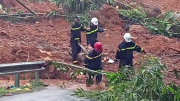 Hiện trường vụ sạt lở đất vùi xe 16 chỗ làm 9 người tử vong ở Hà Giang