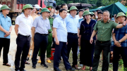 Vụ sạt lở tại Hà Giang: Dừng tìm kiếm nạn nhân, tập trung thông đường