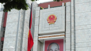 Nhiều địa điểm tại Hà Nội treo cờ rủ tưởng nhớ Tổng Bí thư Nguyễn Phú Trọng