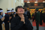 Người dân khóc tiễn biệt Tổng Bí thư Nguyễn Phú Trọng