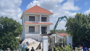 Tháo dỡ biệt phủ view biển Đồ Sơn xây dựng trái phép trên đất nông nghiệp