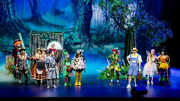 Nhạc kịch Broadway "Shrek" và cơ hội của nhạc kịch Việt