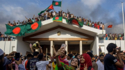 Bangladesh lúng túng trước ngã ba lịch sử