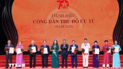 Vinh danh 10 'Công dân Thủ đô ưu tú' và tuyên dương 70 điển hình tiên tiến