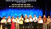 TP Hồ Chí Minh trao giải thưởng tác phẩm văn học, nghệ thuật