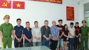 Khởi tố, bắt tạm giam 9 bị can trong vụ “khiêng quan tài diễu phố”
