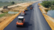 Cao tốc Bắc-Nam: Kiên quyết xử lý nghiêm các nhà thầu vi phạm hợp đồng