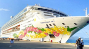 1.950 du khách trên tàu du lịch biển&nbsp;Norwegian Sky&nbsp;đến Cảng quốc tế Cam Ranh