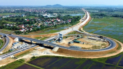 Kỷ luật nhiều cán bộ liên quan đến sai phạm trong đền bù cao tốc Bắc - Nam