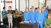 Lừa chơi đánh bài để cướp tài sản, 11 bị cáo lĩnh án