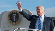 Tổng thống Trump ngỏ ý sẵn sàng đàm phán về thuế quan mới