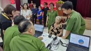 Thu thập mẫu ADN thân nhân liệt sĩ chưa xác định danh tính tại TP Hồ Chí Minh