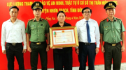 Truy tặng Huân Chương bảo vệ Tổ quốc hạng Ba tặng thành viên lực lượng bảo vệ ANTT