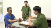 Bắt giữ khẩn cấp 2 đối tượng chống người thi hành công vụ