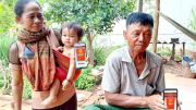 Người dân vùng biên giới tích cực tham gia góp ý Hiến pháp trên VNeID