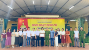 Trao Bằng tri ân cô giáo dũng cảm cứu người giữa dòng sông
