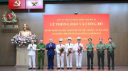 Bộ Công an thông báo và công bố quyết định thăng cấp bậc hàm cấp Tướng đối với 4 đồng chí Thứ trưởng