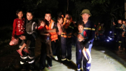 Công an tỉnh Lạng Sơn giúp nhân dân ứng phó với mưa lớn, ngập lụt