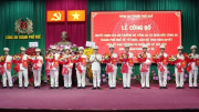 Công bố Quyết định của Bộ trưởng Bộ Công an về thành lập 40 Công an xã, phường của TP Huế