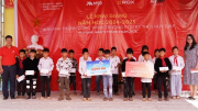 Về với “địa chỉ đỏ” – Hành trình tri ân của ROX