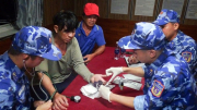 Kịp thời cấp cứu ngư dân gặp nạn trên vùng biển Tây Nam