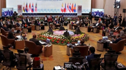 ASEAN củng cố nội lực giữa thế cục biến động