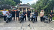 Truy bắt nóng nhóm tuổi teen mang tuýp sắt, súng ná tấn công người đi đường