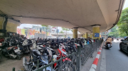 Di dời ngay các bãi trông giữ xe sau vụ cháy dưới gầm cầu Vĩnh Tuy