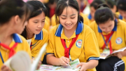 Cung cấp sách giáo khoa miễn phí: Hiện thực hóa mục tiêu xây dựng nền giáo dục phổ cập và công bằng