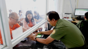 Tăng cường định danh điện tử cho người nước ngoài
