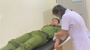 Thượng úy Công an xã vượt mưa bão hiến máu cứu sống sản phụ nguy kịch
