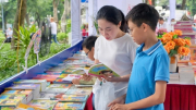 Nhà xuất bản Giáo dục Việt Nam tham gia hội sách với nhiều ấn phẩm hấp dẫn, độc đáo