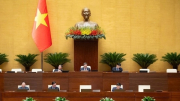 Đại biểu Quốc hội nhất trí cấm thuốc lá điện tử, thuốc lá nung nóng, bóng cười