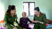Phấn khởi sắm Tết trong những ngôi nhà "chiến dịch Quang Trung"
